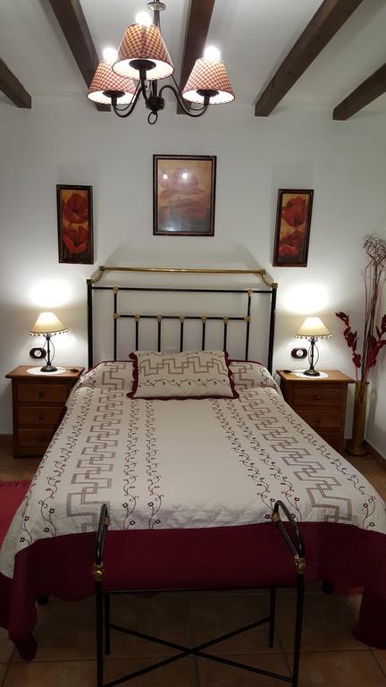 Apartamentos Rurales Tauro Cabezuela Del Valle Extérieur photo