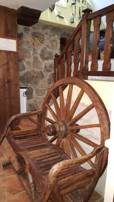 Apartamentos Rurales Tauro Cabezuela Del Valle Extérieur photo
