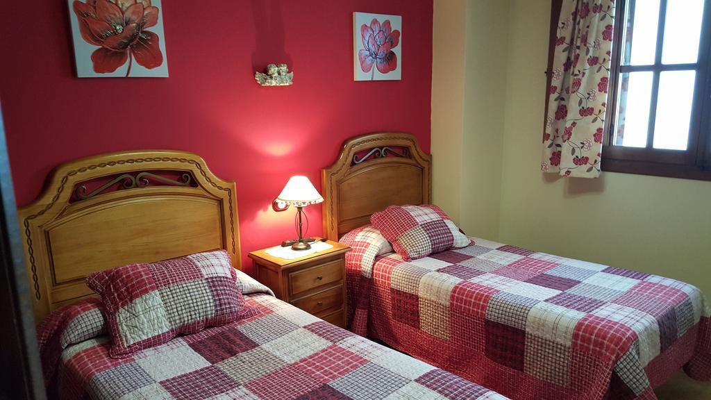 Apartamentos Rurales Tauro Cabezuela Del Valle Extérieur photo